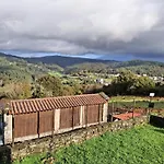 Dom wakacyjny Encantadora De Piedra Con Jardin Y Chimenea Pontevedra