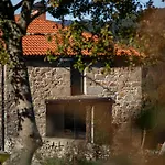 Dom wakacyjny Encantadora De Piedra Con Jardin Y Chimenea Pontevedra
