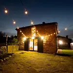 Holiday home Encantadora De Piedra Con Jardin Y Chimenea *