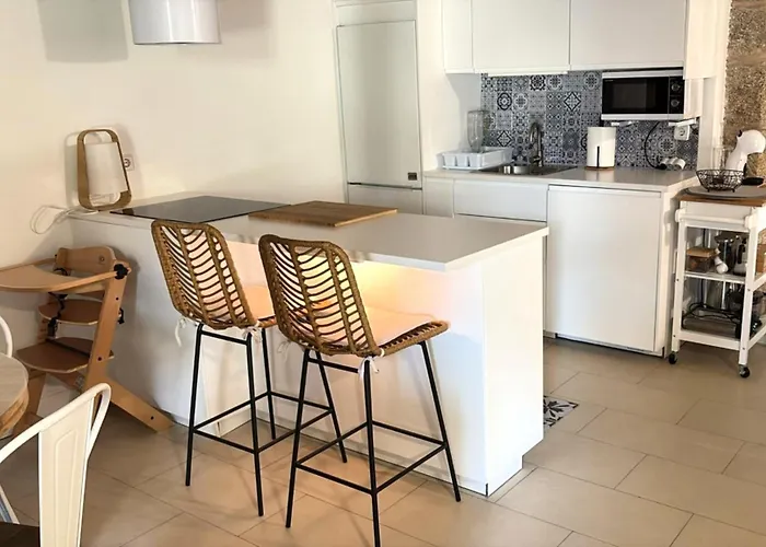 Casa vacanze Encantadora De Piedra Con Jardin Y Chimenea
